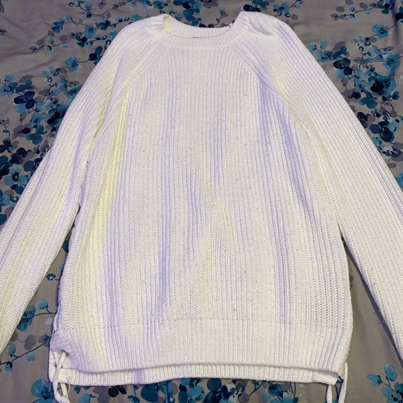 Causal Cable Knit Sweater - Picture 1 of 4